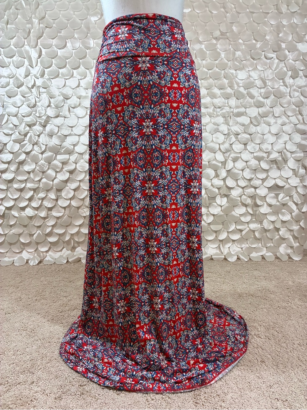 Gilli Red Blue Geometric Print Maxi Skirt | Fold-Over Waist | Size M